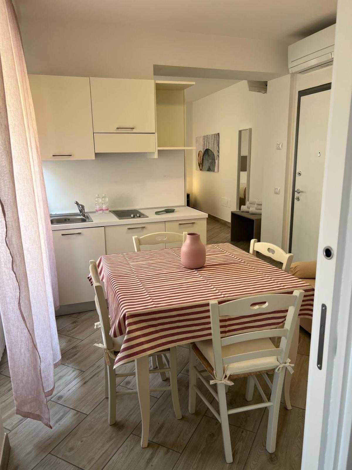 I Colli Del Garda Hotel Lonato Kültér fotó