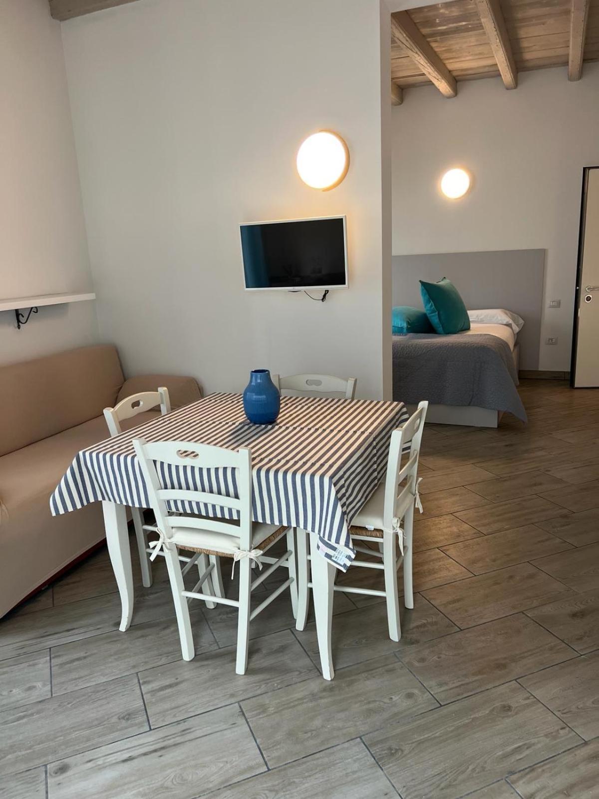 I Colli Del Garda Hotel Lonato Kültér fotó