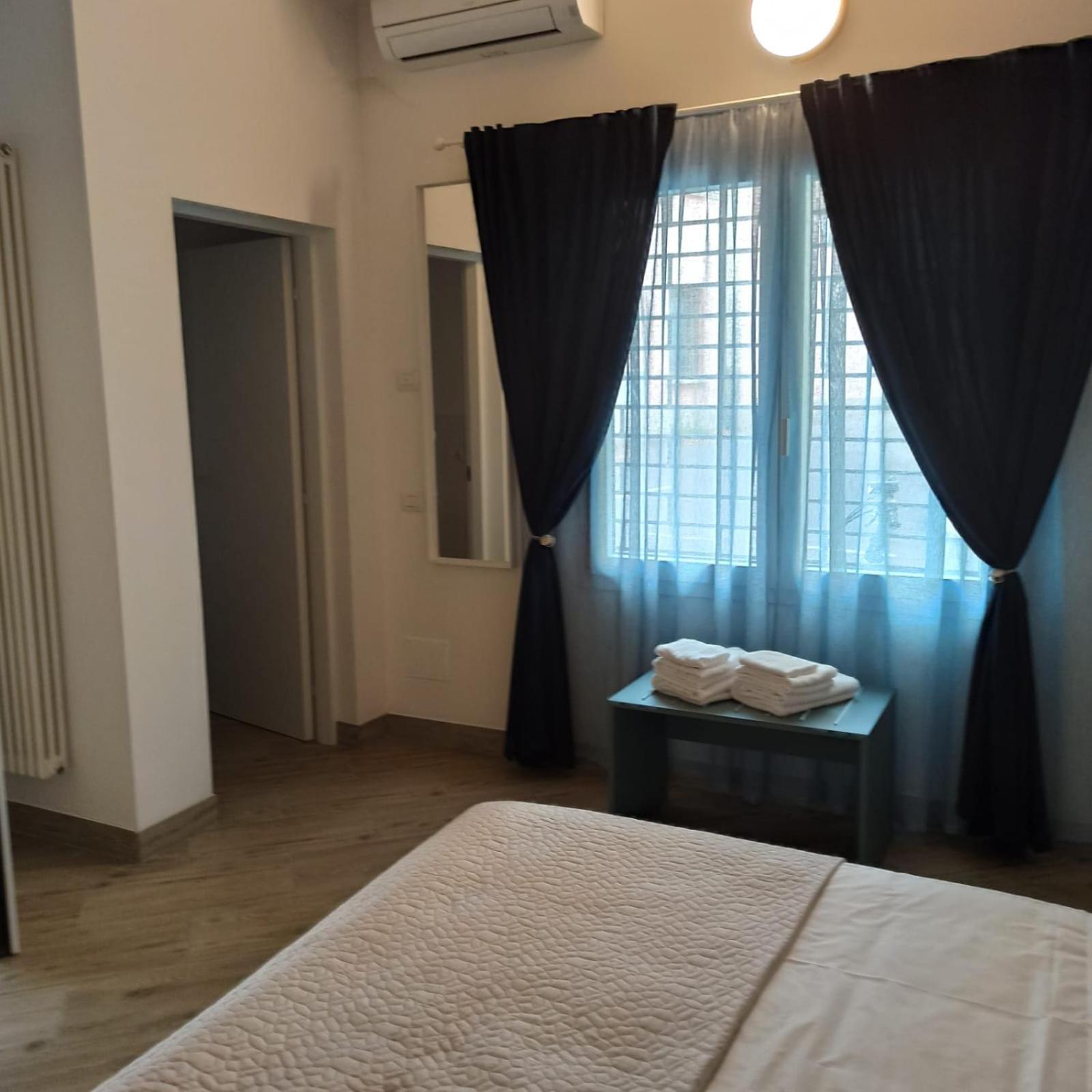 I Colli Del Garda Hotel Lonato Kültér fotó